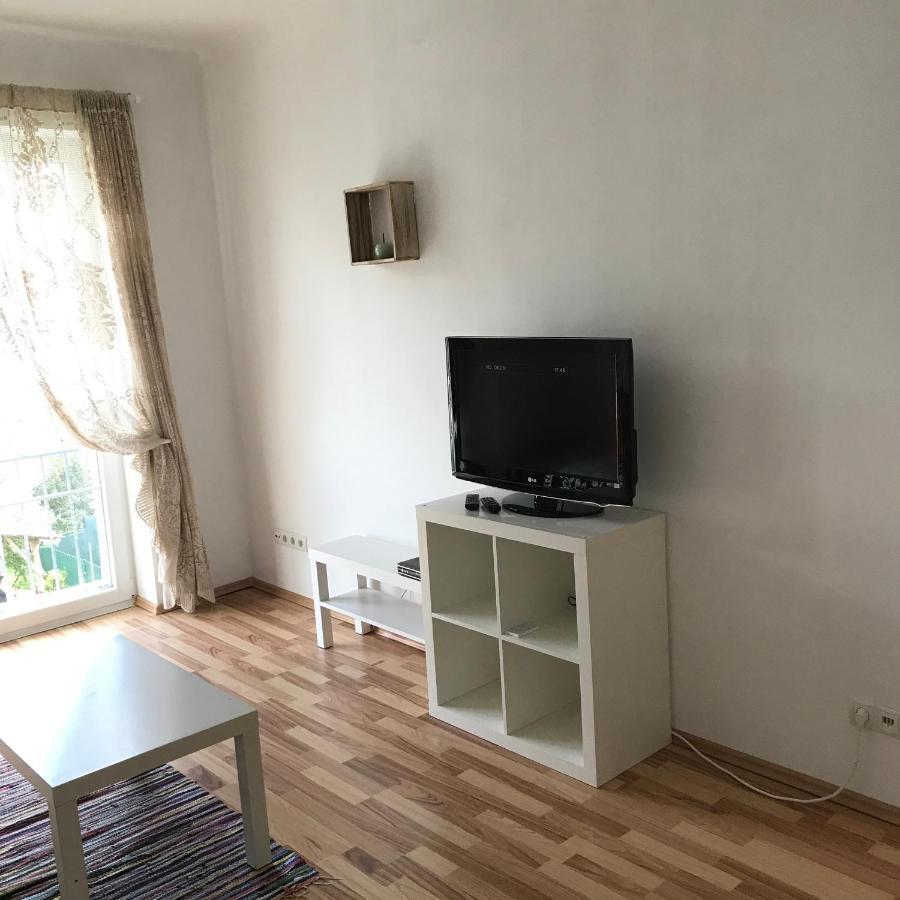 Lg Living Apartment Stockerau Exterior foto